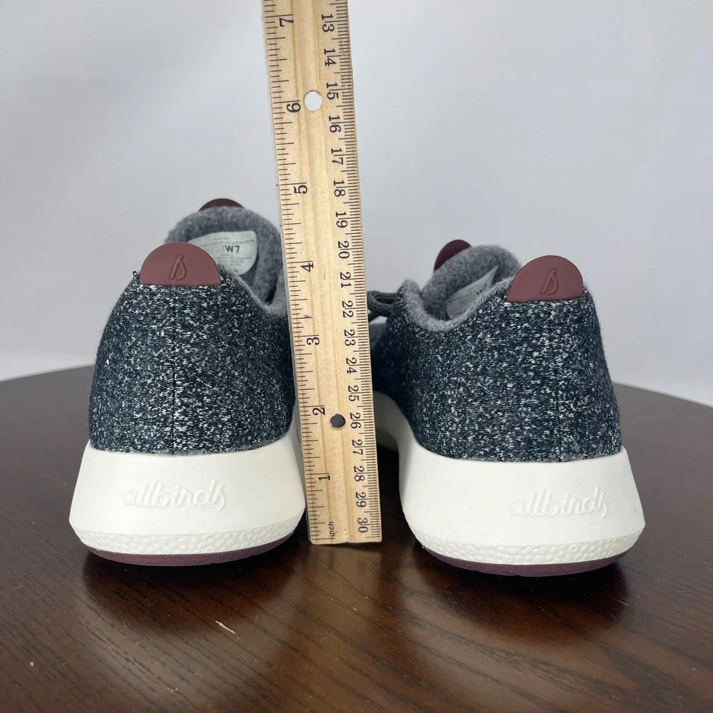 Allbirds‎ Wool Runners Mizzle Shoes Women's 7 Gray Comfort Low Sneakers 1019 NV1